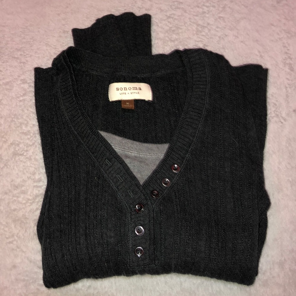 Gray sweater